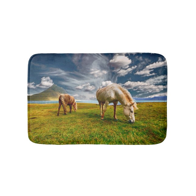 Tapis De Bain Pâturage de deux chevaux en pâturage (Devant)