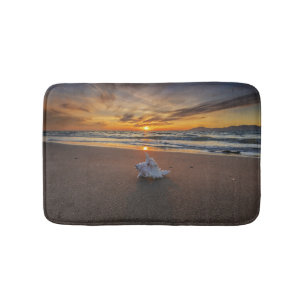 Tapis De Bain Shell à la plage à l'île du coucher du soleil