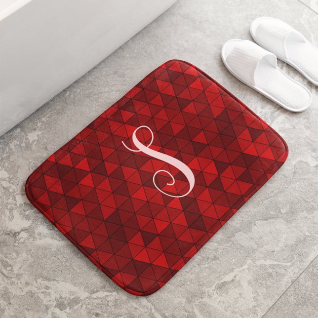 Tapis De Bain Triangles géométriques rouges modernes Monogramme  (Créateur téléchargé)