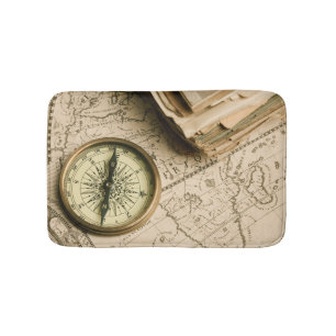 Tapis De Bain Vieille boussole au-dessus de carte antique