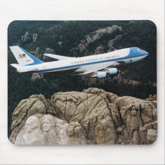 Tapis De Souris Air Force One volant au-dessus du mont Rushmore