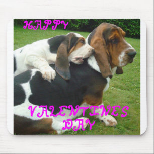 Tapis De Souris basset-hound valentines.png