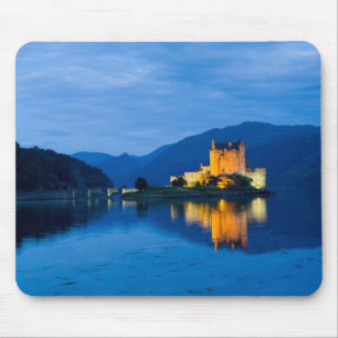 Tapis De Souris Beau château d'Eileen Donan dans l'ouest de Dorni
