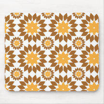 belle fleur brune pétale motif