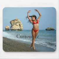 Bikini Model Dancing Thunder_Cove