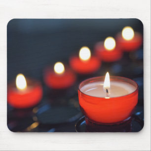 Tapis De Souris Bougies d'église qui brûlent