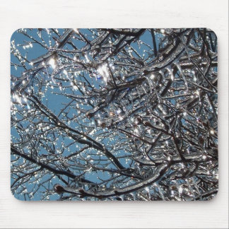 Tapis De Souris Branches d'arbre couvertes en glace