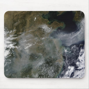 Tapis De Souris Brume à travers la plaine de Chine du Nord