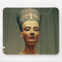 Buste de la Reine Nefertiti, vue de face