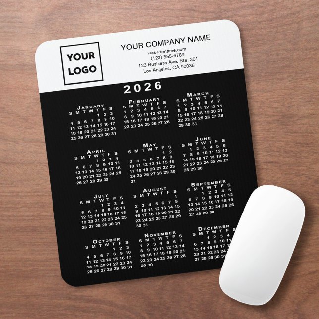 Tapis De Souris Calendrier 2026 Logo et Texte Entreprise Noir Blan (2026 Calendar Business Logo and Text Black White Mouse Pad, in situ)