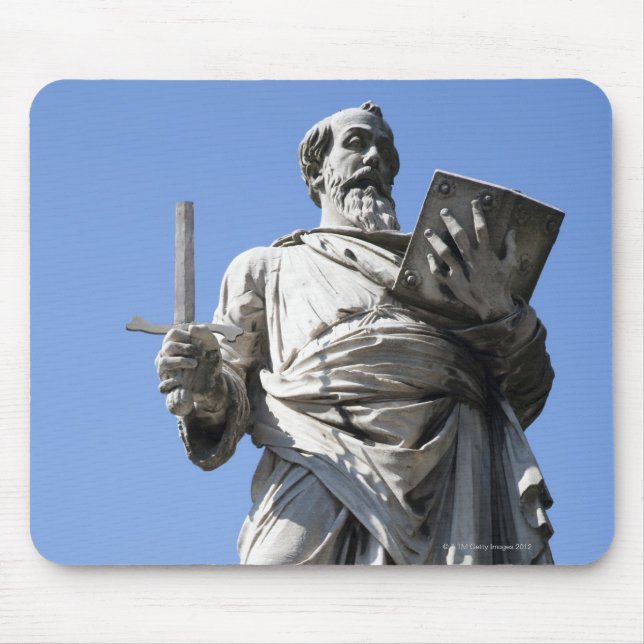 Tapis De Souris Cette statue de Saint Paul se trouve à droite (Devant)