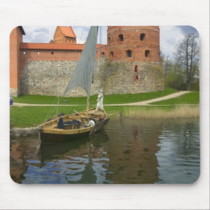 Tapis De Souris Château d'île sur le lac Galve, Trakai, Lituanie