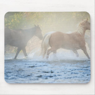 Tapis De Souris Chevaux sauvages fonctionnant par l'eau
