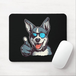 Tapis De Souris Chien aux lunettes de soleil drôles avec pouce lev