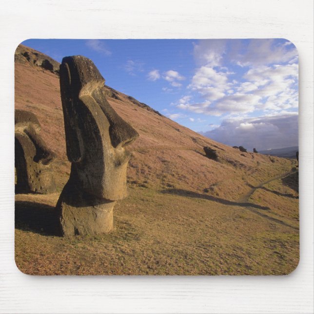 Tapis De Souris Chili, Île de Pâques. Colline avec Moai (Devant)