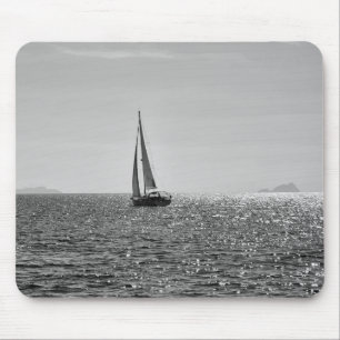 Tapis De Souris Cool photo moderne bateau à voile en été