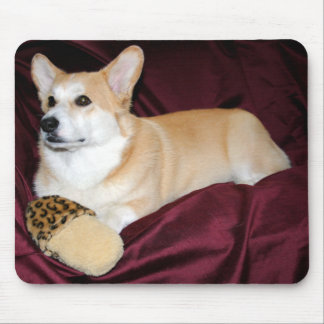 Tapis De Souris Corgi de regard royal de Gallois de Pembroke