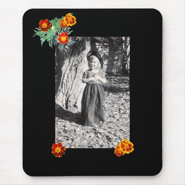 Tapis De Souris Costume d'Halloween Photo Marigolds Black Mousepad (Devant)