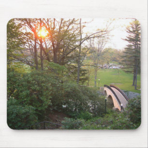 Tapis De Souris Coucher de soleil sur le Rainbow Bridge au Grove C