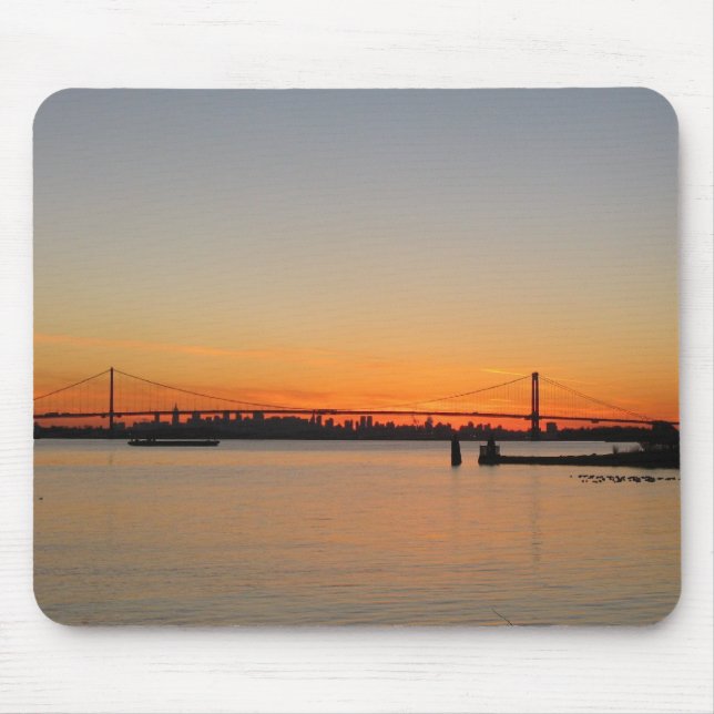 Tapis De Souris Coucher du soleil sous le pont de Whitestone (Devant)