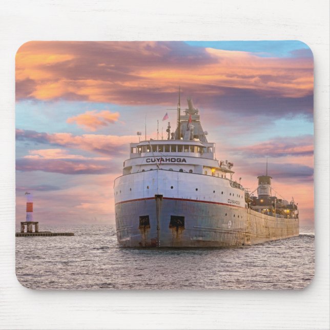 Tapis De Souris Cuyahoga Freighter Au Coucher Du Soleil (Devant)