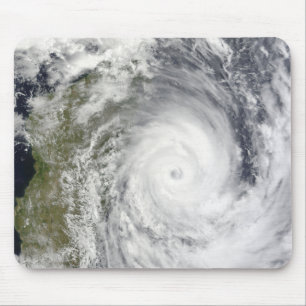 Tapis De Souris Cyclone tropical Gael au large de Madagascar 2