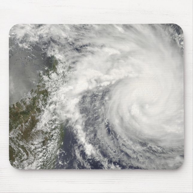 Tapis De Souris Cyclone tropical Ivan approchant Madagascar (Devant)