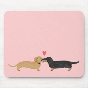 Tapis De Souris Dachshund Kiss avec le coeur sur rose