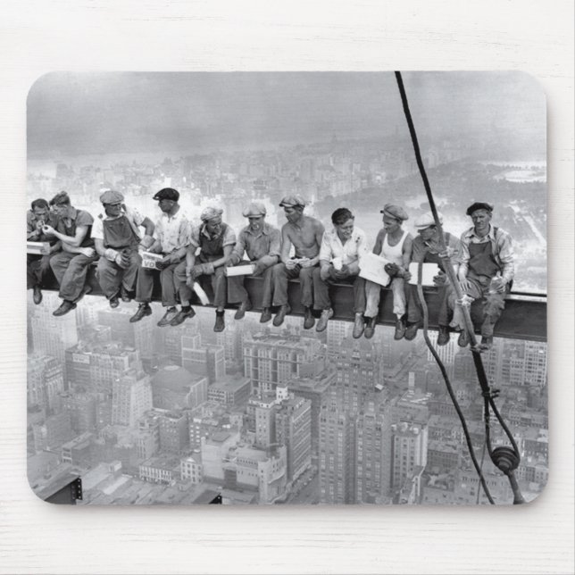 Tapis De Souris Déjeuner Sur Un Gratte-Ciel (Devant)