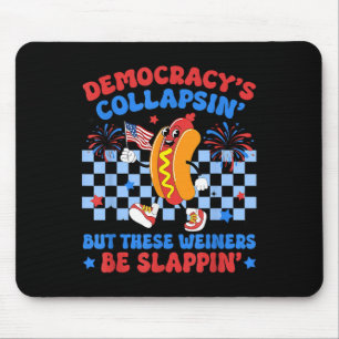 Tapis De Souris Démocraties drôles de hot-dog s'effondrant 4 juill