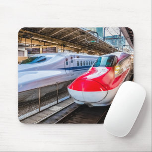 Tapis De Souris Deux Shinkansen à la gare de Tokyo