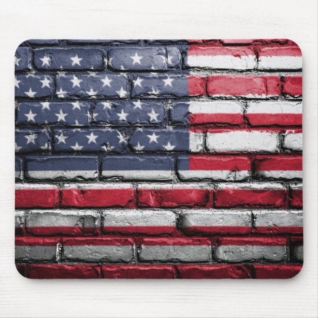 Tapis De Souris Drapeau américain patriotique sur le mur (Devant)