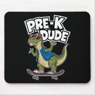 Tapis De Souris Enfants de maternelle skateboardant avec un dinosa