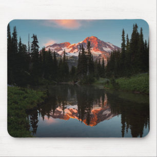 Tapis De Souris États-Unis, État de Washington. Mt. Rainier Reflet