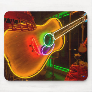 Tapis De Souris États-Unis, Texas, Austin. Guitare néon au chantag