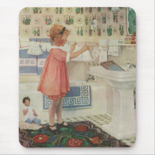 Tapis De Souris Fille d'époque, enfant faisant la lessive suspenda