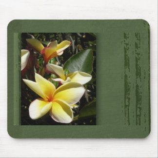 Tapis De Souris Fleur tropicale jaune de plumeria