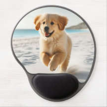 Chien sur la plage mousepad