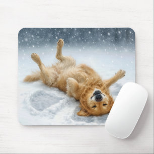 Tapis De Souris Golden Retriever faisant un ange de neige