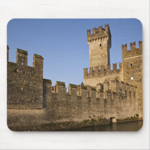 Tapis De Souris Italie, province de Brescia, Sirmione. Château