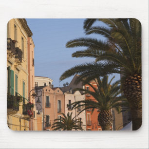 Tapis De Souris Italie, Sardaigne, Cagliari. Bâtiments et palmier