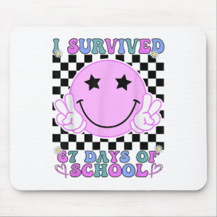 Tapis De Souris J'ai survécu 67 jours d'école drôle 67 mème étudia