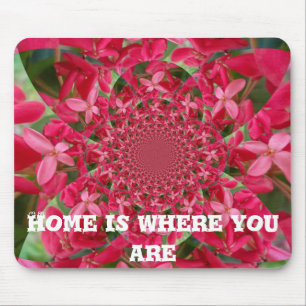 Tapis De Souris Kaleidoscope de Crimson : Blood Milkweed Flower Ar