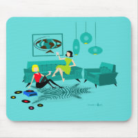 La rétro nuit de la fille dans Mousepad