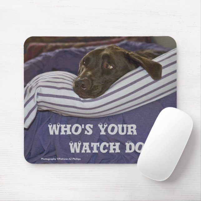Tapis De Souris Labrador Retriever Dans Le Lit (Avec souris)