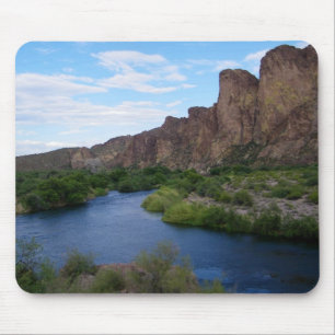 Tapis De Souris Lac pittoresque du Saguaro