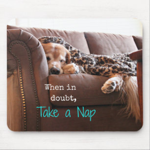 Tapis De Souris Le golden retriever prennent un petit somme