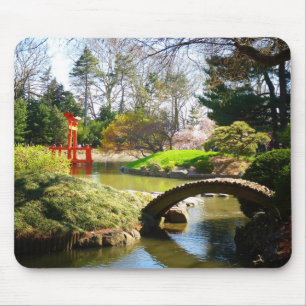 Tapis De Souris Le jardin japonais de colline et d'étang
