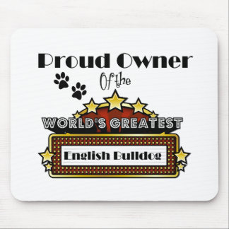 Tapis De Souris Le plus grand bouledogue anglais du monde fier de