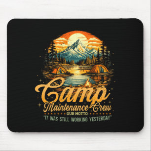 Tapis De Souris L'équipe de maintenance du camp des hommes travail